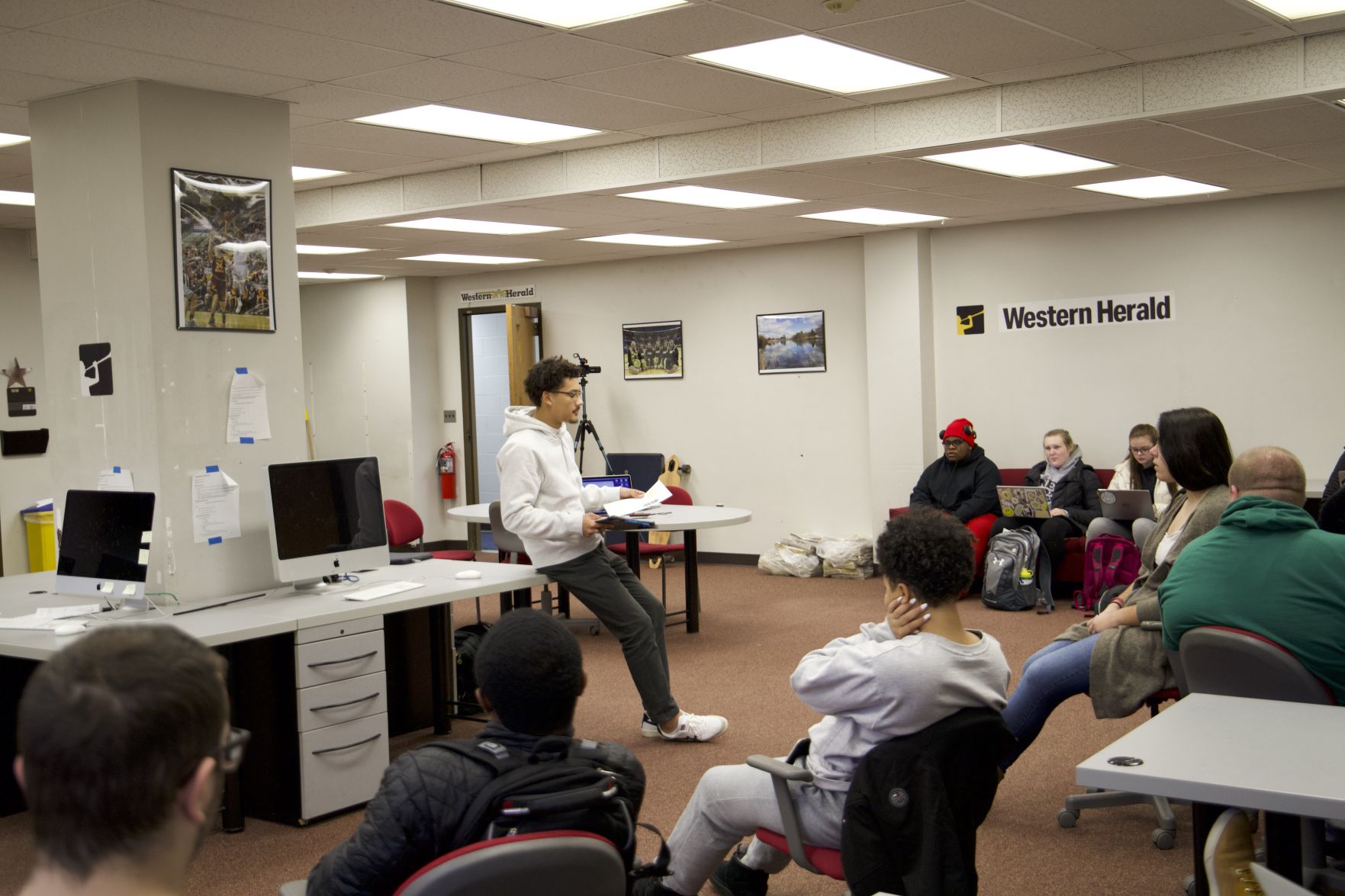 Editor-in-Chief Samuel J. Robinson leads a Western Herald pitch meeting in October, 2019.